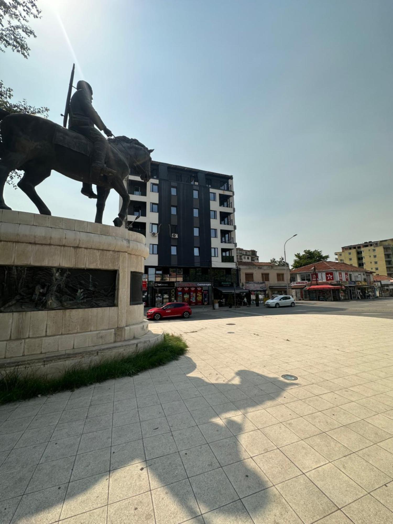 Maggie'S Place Near Central Area Skopje Esterno foto